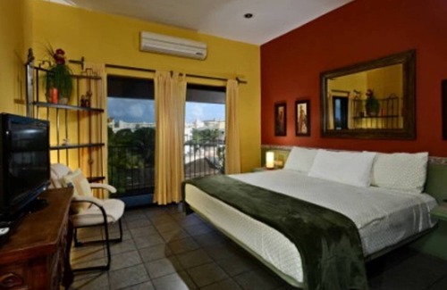 Independencia Hotel | Summer Place Inn Full-house