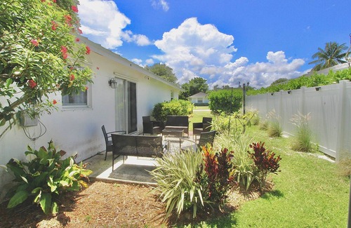 Tequesta Casa | ¡Cotizada recientemente! Retiro de pueblo costero