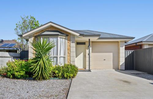 Aldinga Beach Casa | Summer Salt - Aldinga Beach - C21 SouthCoast Holidays