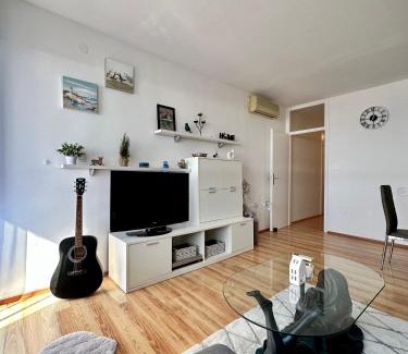 Dugi Rat Apartamento | Summer Sky Gordana Apartment