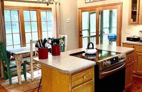 Mentone Cabina | Summer Specials @Dixieland Delight!!