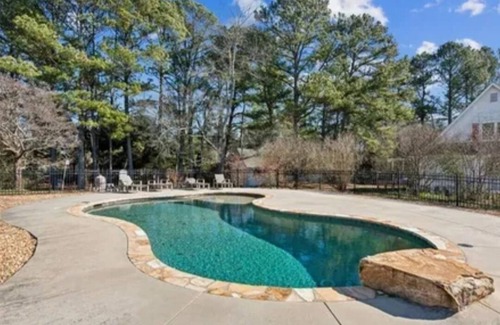 Grayson Casa | Summer Splash 3-bedroom house with WiFi and AC in Grayson