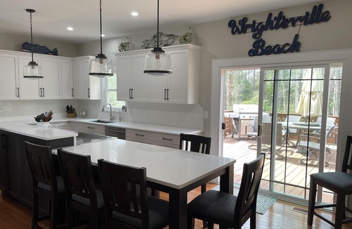 Kings Grant Casa | Summer time fun, beautifully renovated home