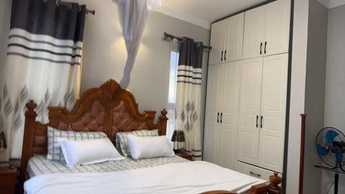 Kampala Apartamento | Summer villas