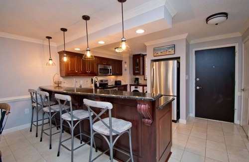 Indian Beach Condominio | Summer Winds C-228, Oceanfront Condo in Indian Beach, NC!