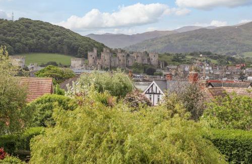 Conwy Casa | Summerfield