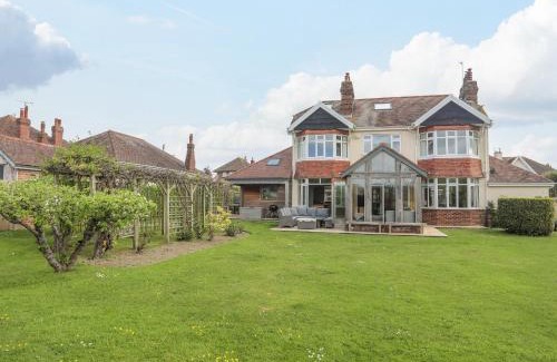 Conwy Casa | Summerfield