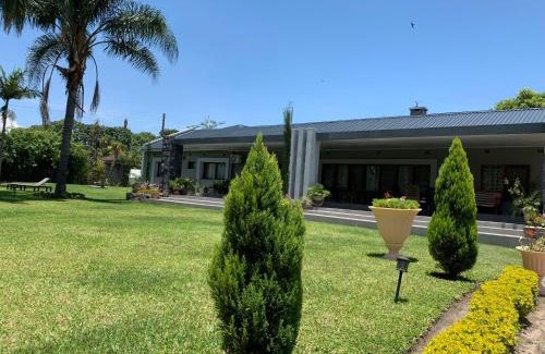 Kitwe Cabina | Summerfields & Gardens Lodge
