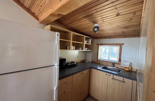Wasaga Beach Cabaña | SUMMERHILL