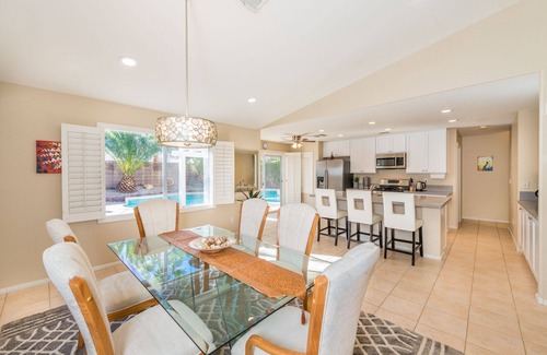 Summerlin Casa | SUMMERLIN BEAUTY-Pool, cerca de Pkwy, Red Rock Hotel & Shopping.* Fm: $ 150 p / t-30nts *