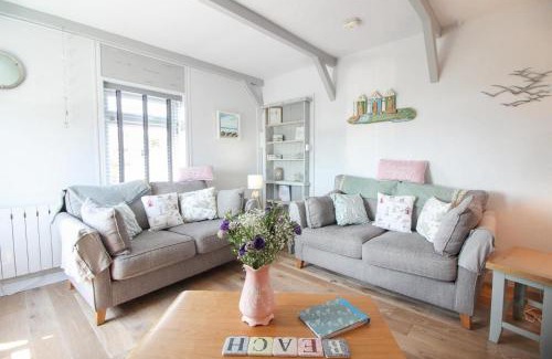 St. Mawes Casa | Summers Beach View