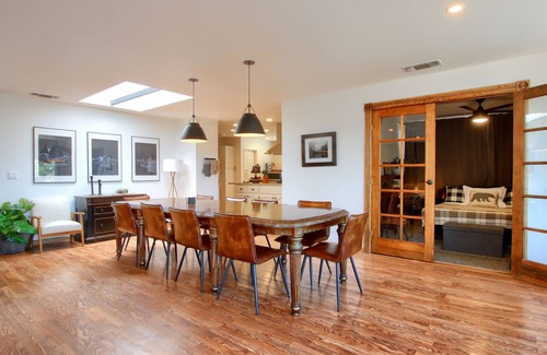 Coarsegold Casa | Summers@BOM, Yosemite\BassLake, Sleeps 22, hottub, Movie\Game\Billiards\Play