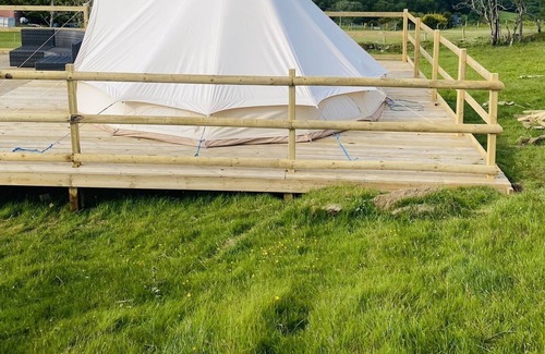 Corwen Alquiler De RV | Summers View, Luxury Bell Tent with spectacular views