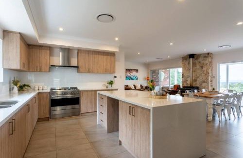 Yallingup Siding Casa | Summerville Treetops A Stunning Valley Retreat