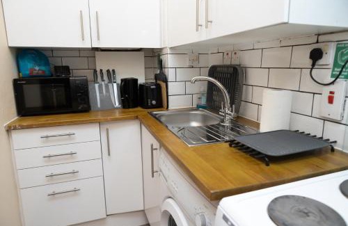 Aberdeen West End Apartamento | SUMMIT Apartment - Cozy Aberdeen West End Flat Prime Location - Perfect for Short or Long stay - 1 bedroom