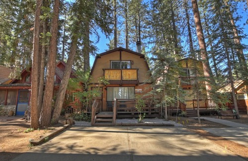 Big Bear Lake Cabina | Summit Happy Mountain Cabin
