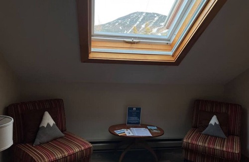 Carrabassett Valley Apartamento | Summit Haus - Golf & Liftside Penthouse!