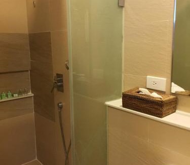 Tagaytay Hotel | Summit Ridge Tagaytay - Newly Renovated