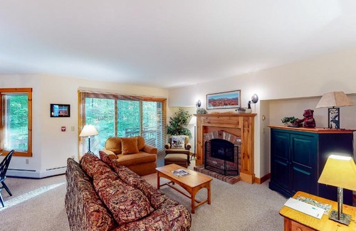 North Troy Apartamento | Summit Solitude & Latitude Adjustment