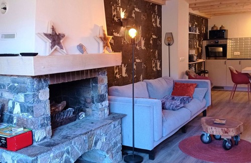 Val-Thorens Chalet De Esquí | Sumptuous chalet of 130 m² for 11 guests, it is facing full with a view of the mountains.