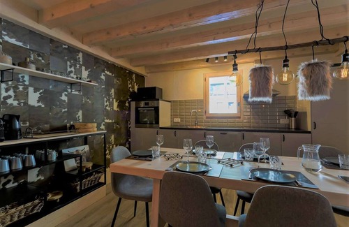 Val-Thorens Chalet De Esquí | Sumptuous chalet of 130 m² for 11 guests, it is facing full with a view of the mountains.