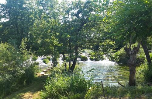Duga Resa Casa | "SUNČANI OTOK"