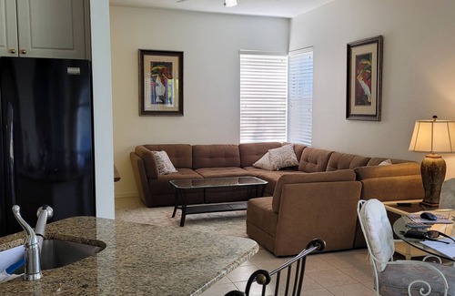 Estero Casa | Sun and Golf in Beautiful Country Creek Estates