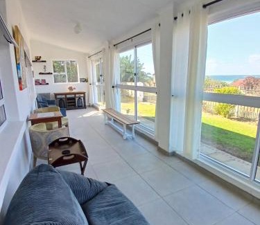 Port Edward Apartamento | Sun and Sands luxury beach house