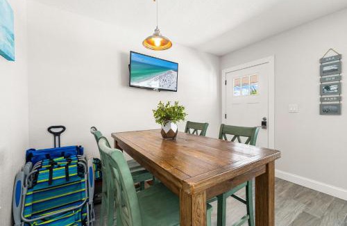 Siesta Key Villa | Sun and Sea By Beachside Management