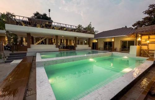 Huai Yai Hotel | Sun and Sea KohLarn