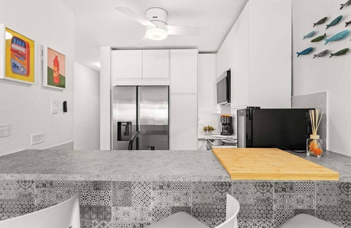 Bajura Apartamento | Sun & Beach Villa | Beachside Escape w. Pool