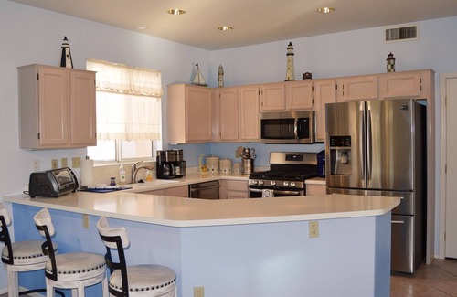 Sun City West Casa | SUN CITY WEST CHARM: Serene 2 Bd Home Near Palm Ridge Rec Ctr, Golf & Pickleball
