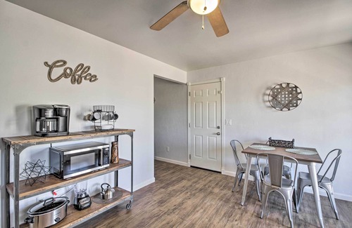 Tucson Casa | Sun-Dappled Tucson Home w/ Patio & Grill!