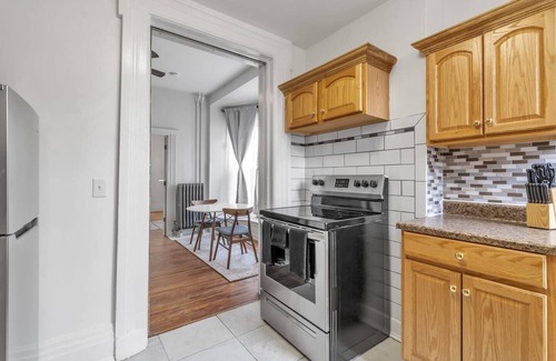 Front Park Apartamento | Sun Filled Apt w/ Dedicated Office