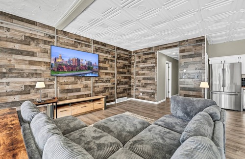 Downtown Buffalo Apartamento | Sun-Filled Loft in Downtown Buffalo directly across from Shea's & Electric City