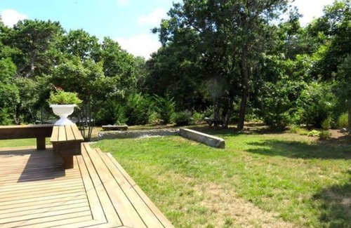 North Eastham Casa | Casa solariega, renovada, a pocos minutos a pie de la playa privada lados de la bahía.