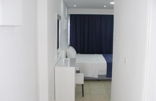 Larnaca City Centre Apartamento | Sun Hall Beach Hotel Apartments
