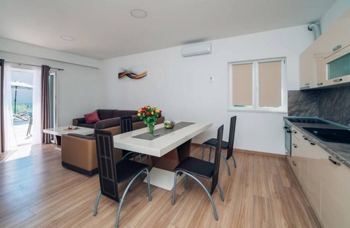 Zvekovica Apartamento | SUN HAVEN Apartment 1, Dubrovnik - Cavtat