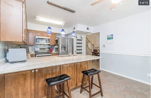 Leon Valley Casa | Sun in San Antonio