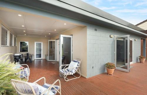Dalmeny Casa | Sun Kissed on Dulling