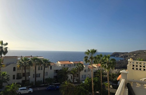 Callao Salvaje Apartamento | Sun Kissed Vacation Home 3BR Retreat by the Ocean