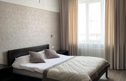 Chernivtsi Region Hotel | Sun Lidia