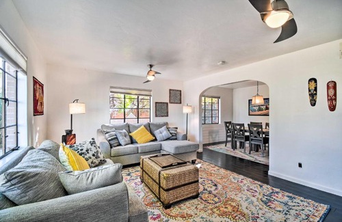 F. Q. Story Casa | Sun-Lit Phoenix Gem Backyard Entertainment Patio!