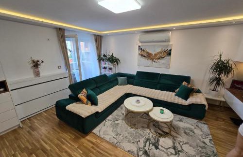 Zvezdara Apartamento | Sun lux