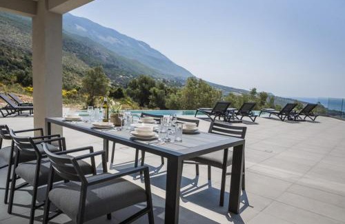 Lourdata Villa | Sun N Sea Kefalonia Villa