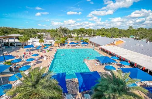 Braden River Otro | Sun Outdoors Sarasota