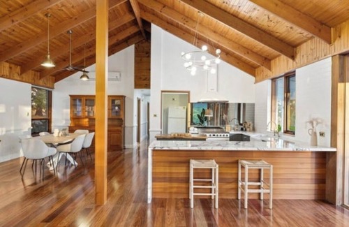 Kuitpo Otro | SUN RANCH- The perfect entertainer with unrivalled vistas & sunsets in privacy.