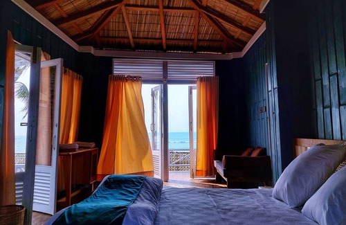 Saint Martin's Island Hotel | Sun & Sand Twin Beach