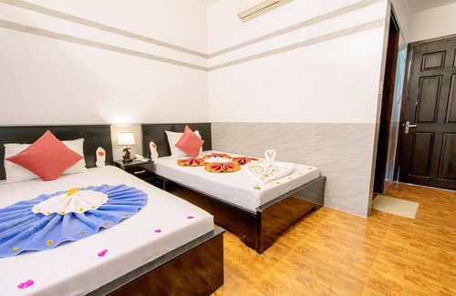 East Ham Tien Beach Hotel | Sun & Sands Beach Hotel