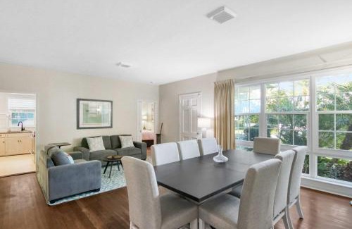 Delray Beach Casa | Sun Shells and Seaspray with Lanai
